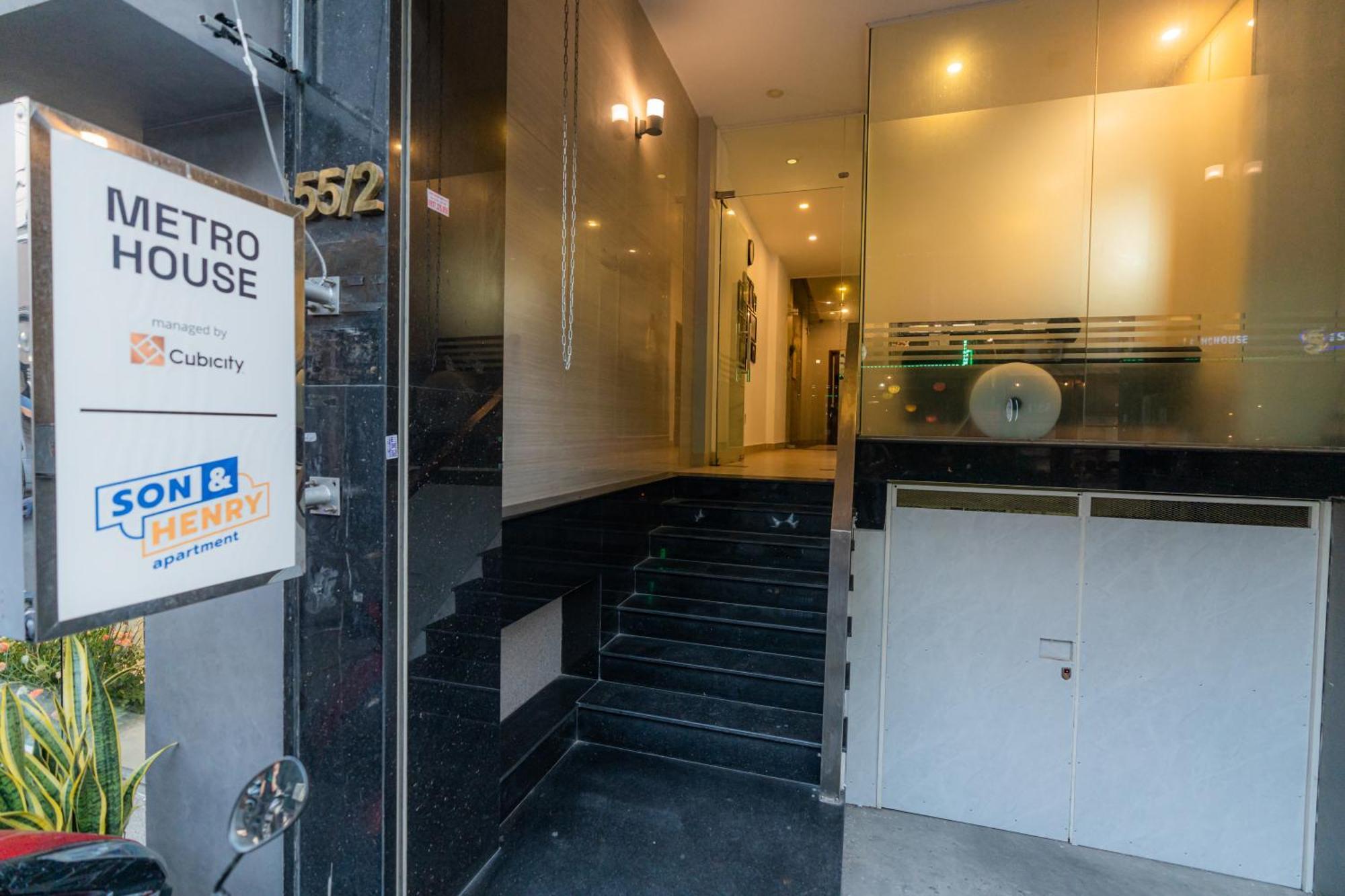 Cubicity Metro House Ho Chi Minh City Exterior photo